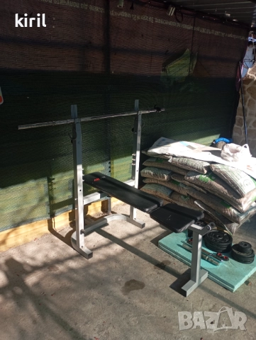 Лежанка 2 лоста тежести дъмбели и боксова круша 