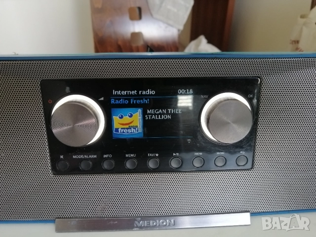 Internet радио MEDION MD 87990, снимка 2 - Радиокасетофони, транзистори - 51633770
