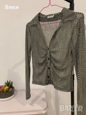 Дамска риза по етикет е размер L, но е умалена отговаря на S-M, снимка 13 - Ризи - 44295014