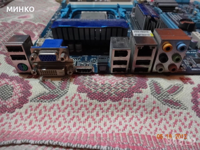 Phenom II X4 945 + GA-MA790GPT-UD3H , снимка 7 - Дънни платки - 52966578