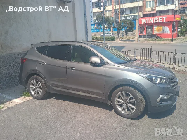 Продава се лек автомобил Hyundai Santa Fe, снимка 3 - Автомобили и джипове - 43730469