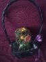 Ръчно плетена кошничка с цветя