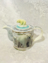 чайник от фин порцелан , снимка 1 - Аксесоари за кухня - 36144851