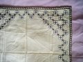 Каре с ръчна бродерия, снимка 3