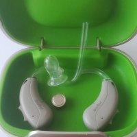 Слухов апарат Signia Motion 13. Средна и тежка слухозагуба. Качествен модел. Bluetooth. Ясен звук , снимка 1 - Слухови апарати - 41455150