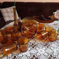 Чаши за чай,ваза ,кошничка и др., снимка 1 - Сервизи - 44829373