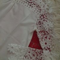 Блузи в бяло и в червено от шифон с дантела , снимка 4 - Ризи - 41933732