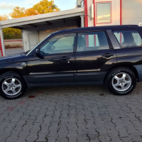 Subaru Forester 2.0, снимка 17 - Автомобили и джипове - 44527914