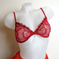 Червен еротичен комплект S/M размер, снимка 10 - Бельо - 35897658