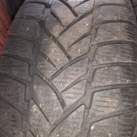 Зимни dunlop 255 55 18, снимка 1 - Гуми и джанти - 34100658