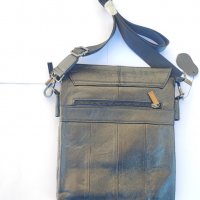 Мъжка кожена чанта с капак., снимка 2 - Чанти - 38806761