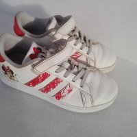 Маратонки Adidas с Minnie Mouse, 30 номер , снимка 5 - Детски маратонки - 42590041