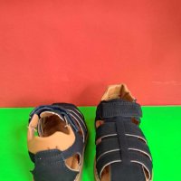 Английски детски сандали , снимка 4 - Детски сандали и чехли - 41525014
