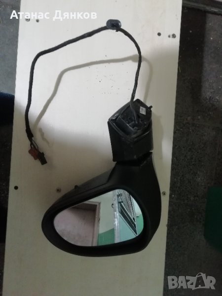 Дясно странично огледало за пежо 207 75 лв, снимка 1