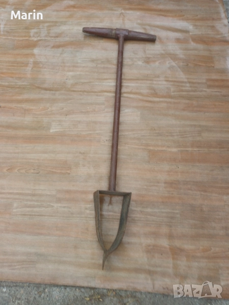 ръчен инстромент за правене на отвори в земята, снимка 1