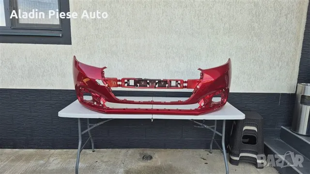 Предна броня Peugeot 208 Фейслифт година 2015 2016 2017 2018 код 9810513777 , снимка 1