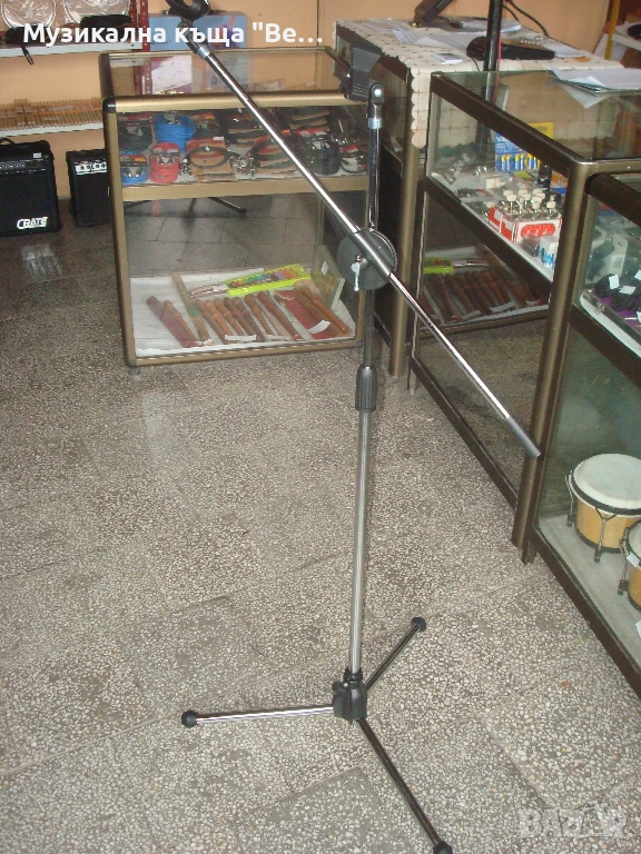 Микрофонна стойка с два държача, снимка 1