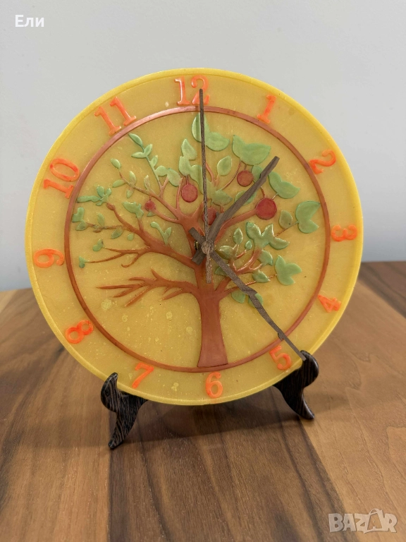 Ръчно изработен часовник - дървото на живота, с луминисцентни цифри, снимка 1