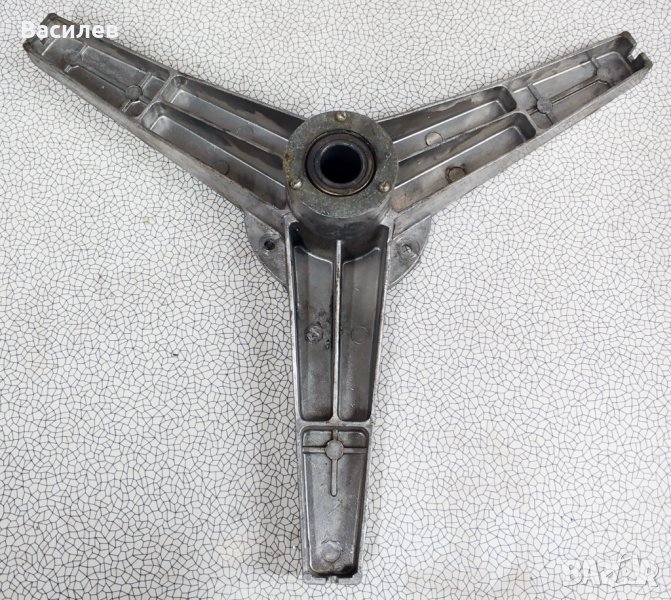 Продавам задвижващ механизъм(кръстачка) на барабан от пералня Перла 05, снимка 1