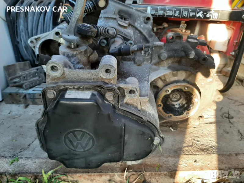 Скоростна кутия голф 4, снимка 1