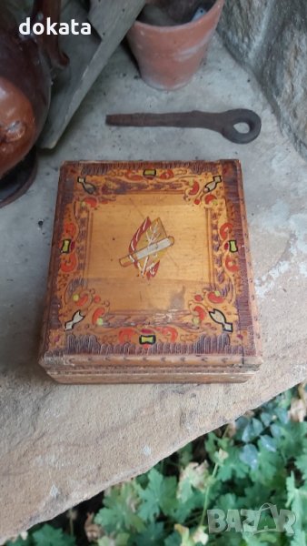 Стара дървена кутийка за цигари, снимка 1