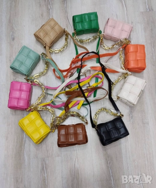 чанти, снимка 1