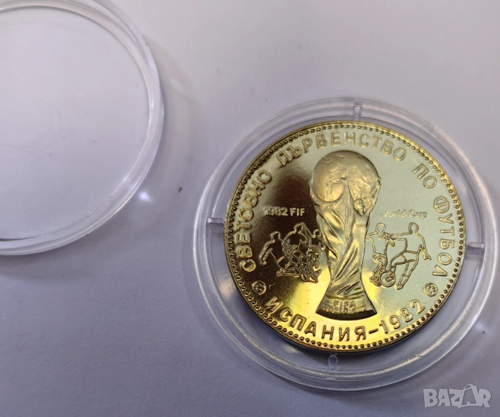 1 лев 1980 Световно по Футбол Мат-гланц Куриоз - FIF....., снимка 1