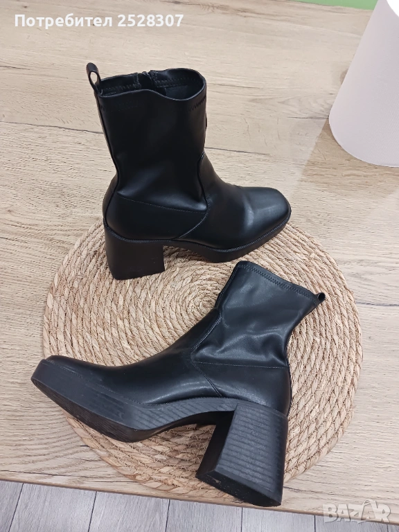 Дамски боти, снимка 1
