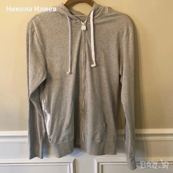 Суичър с вградени слушалки (Нов), снимка 1