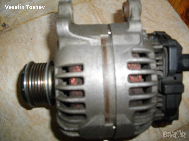 Генератор Алтернатор 0124 525 050 за Ауди,голф,пасат и др, снимка 1