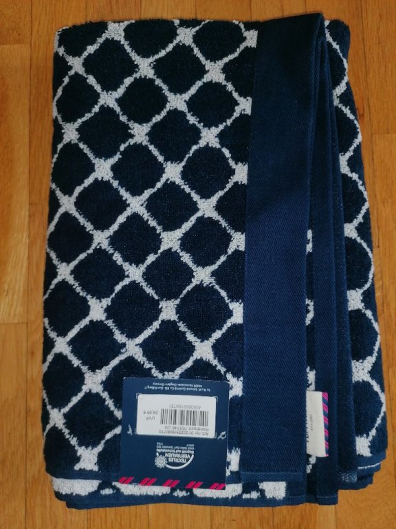 Плажни кърпи на Том Тейлър нови, с етикет в Хавлиени кърпи в гр. София -  ID41187236 — Bazar.bg
