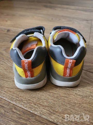 Детски маратонки за прохождане Biomecanics, снимка 4 - Детски маратонки - 51877930