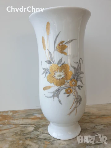 3бр ALKA Kaiser вази/АЛКА Кайзер Бавария стара немска порцеланова ваза/бяла-модернизъм-бисквит, снимка 7 - Вази - 50575888