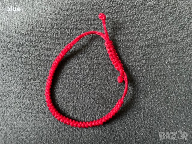 Бебешка гривна червен конец