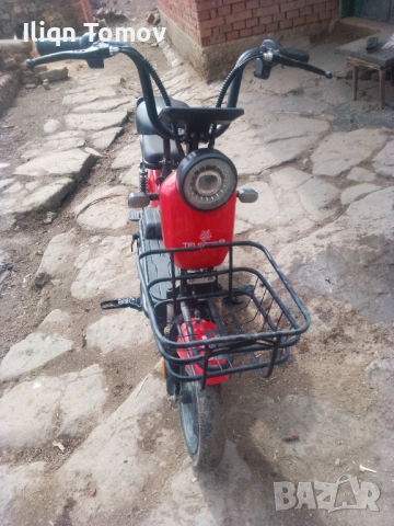 Електрически скутер, снимка 2 - Мотоциклети и мототехника - 53692137