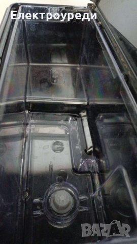 КАФЕАВТОМАТ PHILIPS HD 8821   1850W      ЗА СМЯНА НА УПЛАТНЕНИЯ, снимка 3 - Кафемашини - 41841960