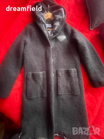 Дамско палто PRADA / Прада , с качулка-  вълна, снимка 8 - Палта, манта - 53328362