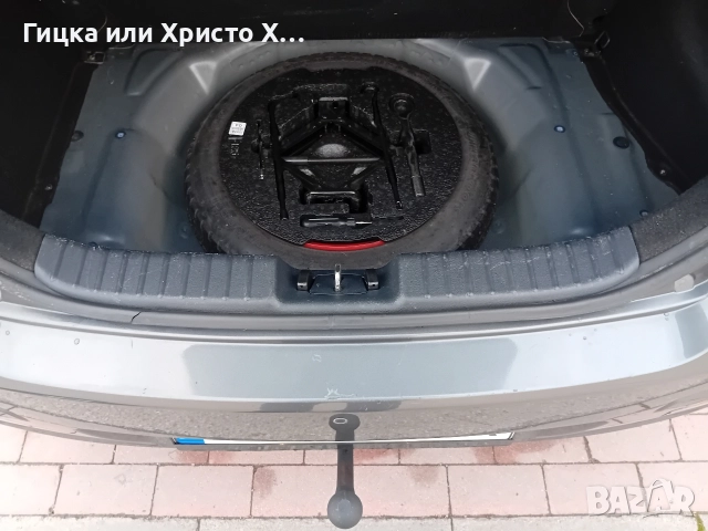 Hyundai i30 1.6i Exclusive , снимка 18 - Автомобили и джипове - 52787477