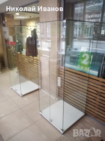 стъклени витрини,стелажи , снимка 4 - Секции и витрини - 44207022