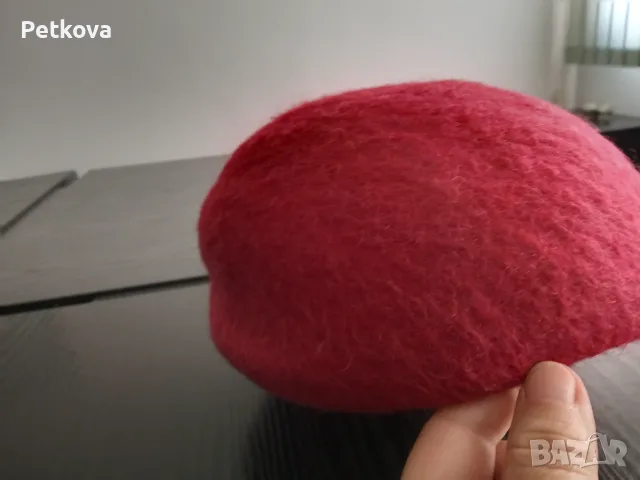 Шапки и кожена яка, снимка 9 - Шапки - 27565231
