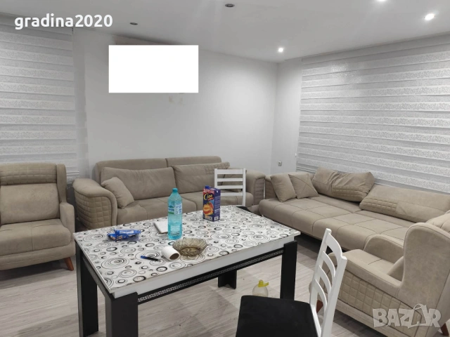 апартамент – 100 кв.м с голям хол, килер, таванска стая 13кв , маза и 2 дворни места, 125 000 €, снимка 18 - Разсади - 53125303