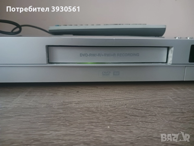 Записващо LG  dvd rw с дистанционно управление, снимка 2 - Ресийвъри, усилватели, смесителни пултове - 52741181