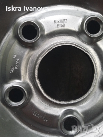 Резервна гума за Пасат 16 цола , снимка 4 - Гуми и джанти - 52187773