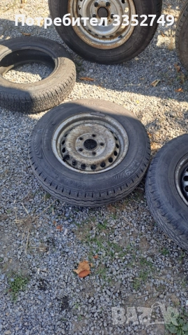 Джанти 2 бр. 13 ц. 3бр. Гуми 165С13, снимка 6 - Части - 51703327