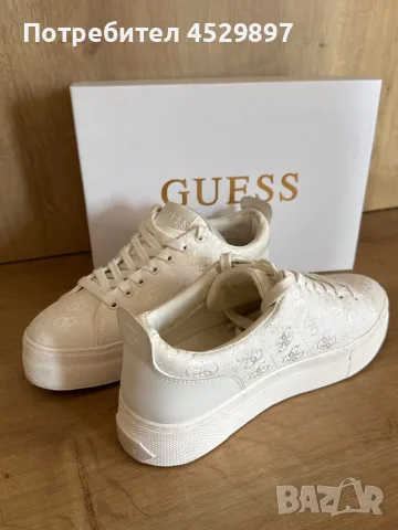 Дамски кецове Guess оригинални 