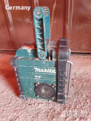 Стройтелно радио makita, снимка 7 - Радиокасетофони, транзистори - 40313745