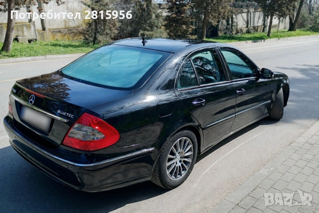 Продавам Мерцедес W211, снимка 3 - Автомобили и джипове - 53650823