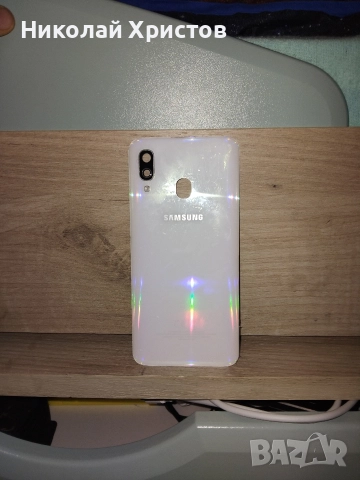 гръб за Samsung a40 в отлично състояние