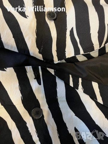 Дамско сако бяло и черно L/XL (40/42), снимка 4 - Сака - 53063327