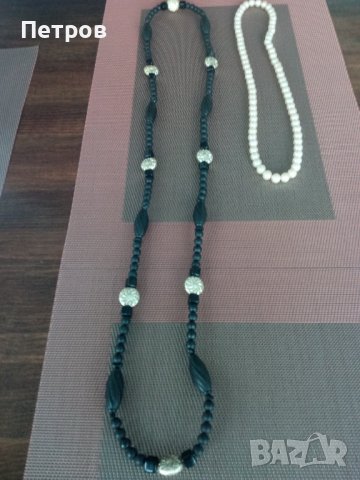 Продавам дамски,антикварни, гердани-2 броя .Обявената цена е за двата.